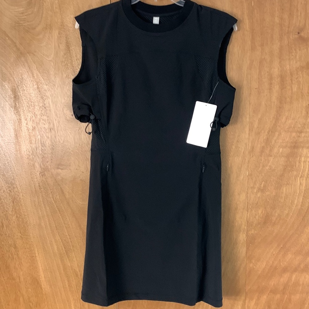 Athleta Yosemite dress